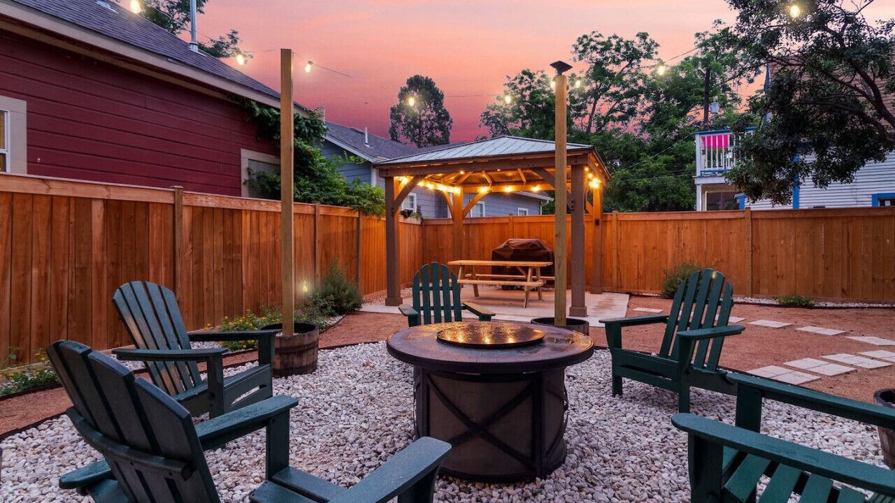 Photo of Outdoor in Five Points