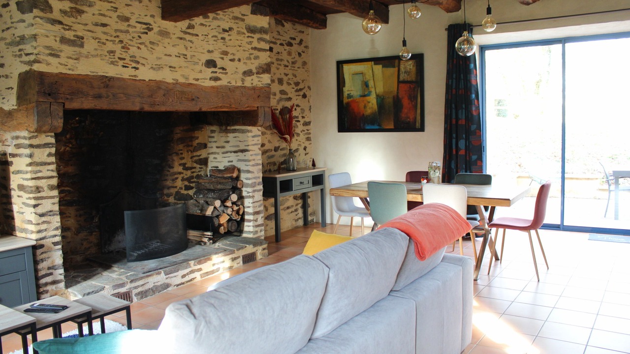 Photo of Livingroom in Lubersac