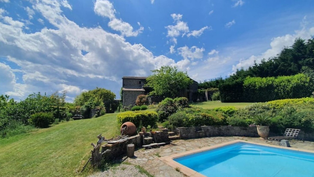 Photo of Outdoor in Aujac