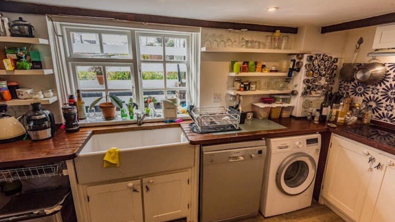 Photo of Kitchen in Kessingland