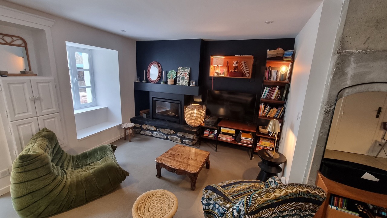 Photo of Livingroom in Esquieze-Sere