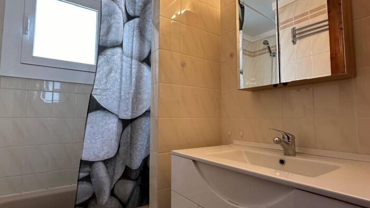 Photo of Bathroom in Roses Town Center