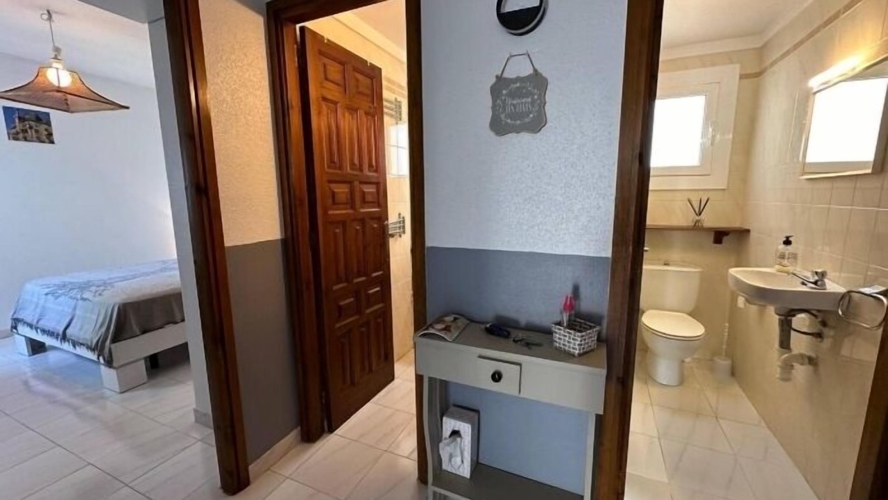 Photo of Bedroom in Roses Town Center