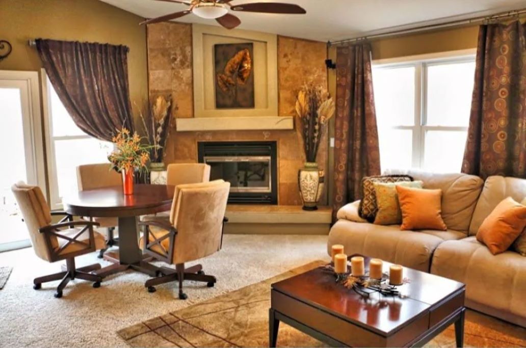 Photo of Bedroom in Roach