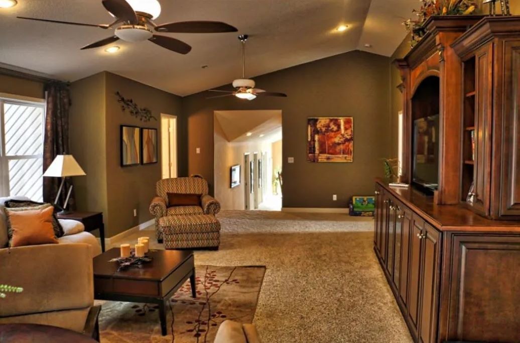 Photo of Bedroom in Roach