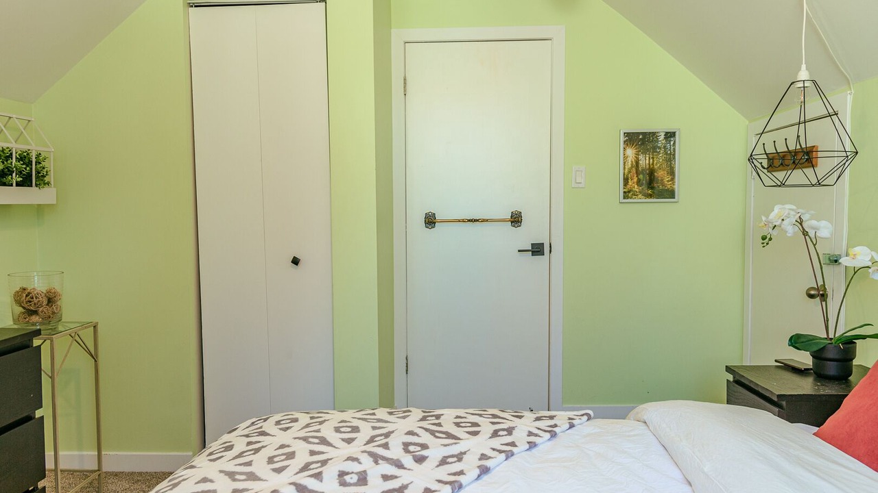 Photo of Bedroom in St. James
