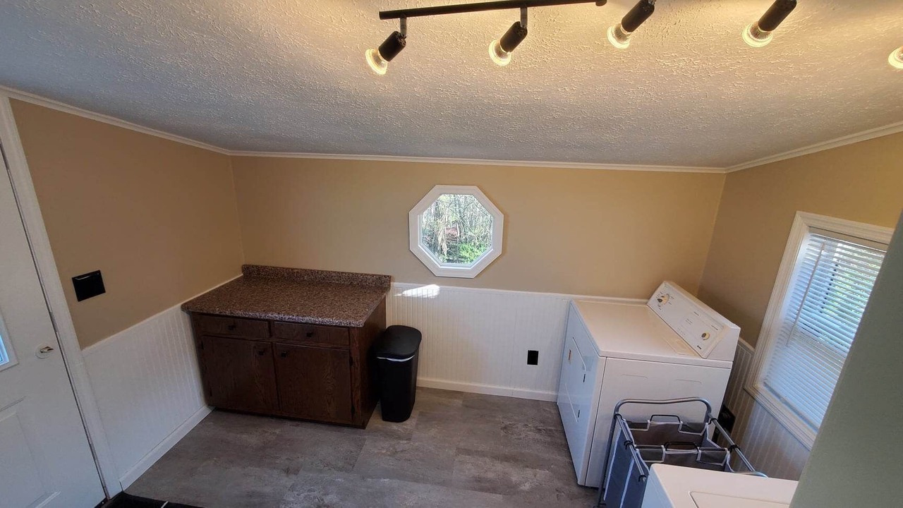 Photo of Bedroom in Byrdstown
