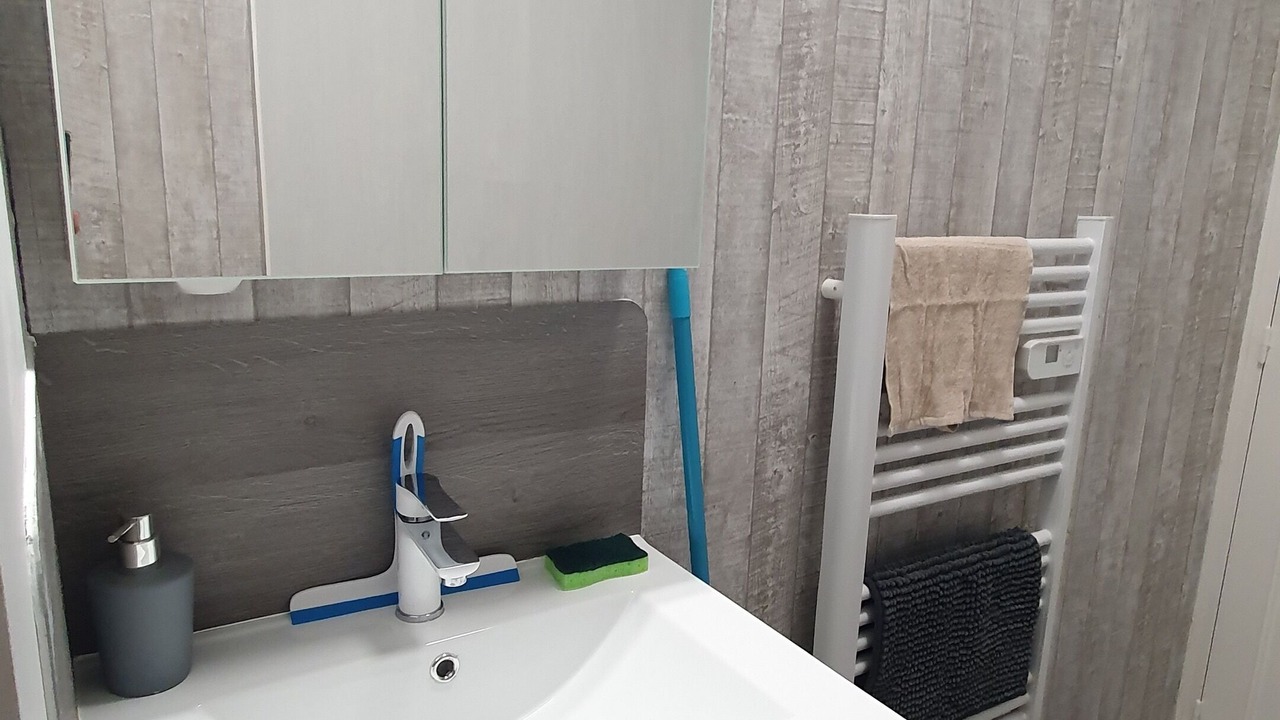 Photo of Bathroom in Cambrai