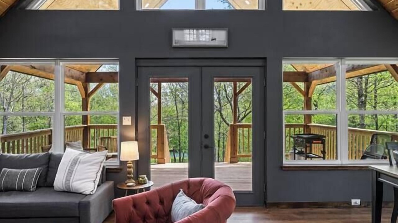 Photo of Livingroom in Pickens