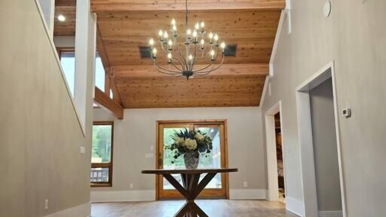 Photo of Others in Monticello