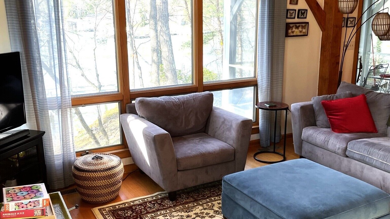 Photo of Livingroom in Chesapeake Ranch Estates-Drum Point