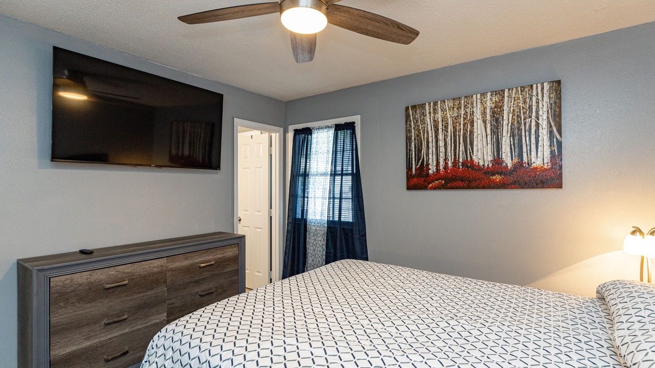 Photo of Bedroom in Southeast Raleigh