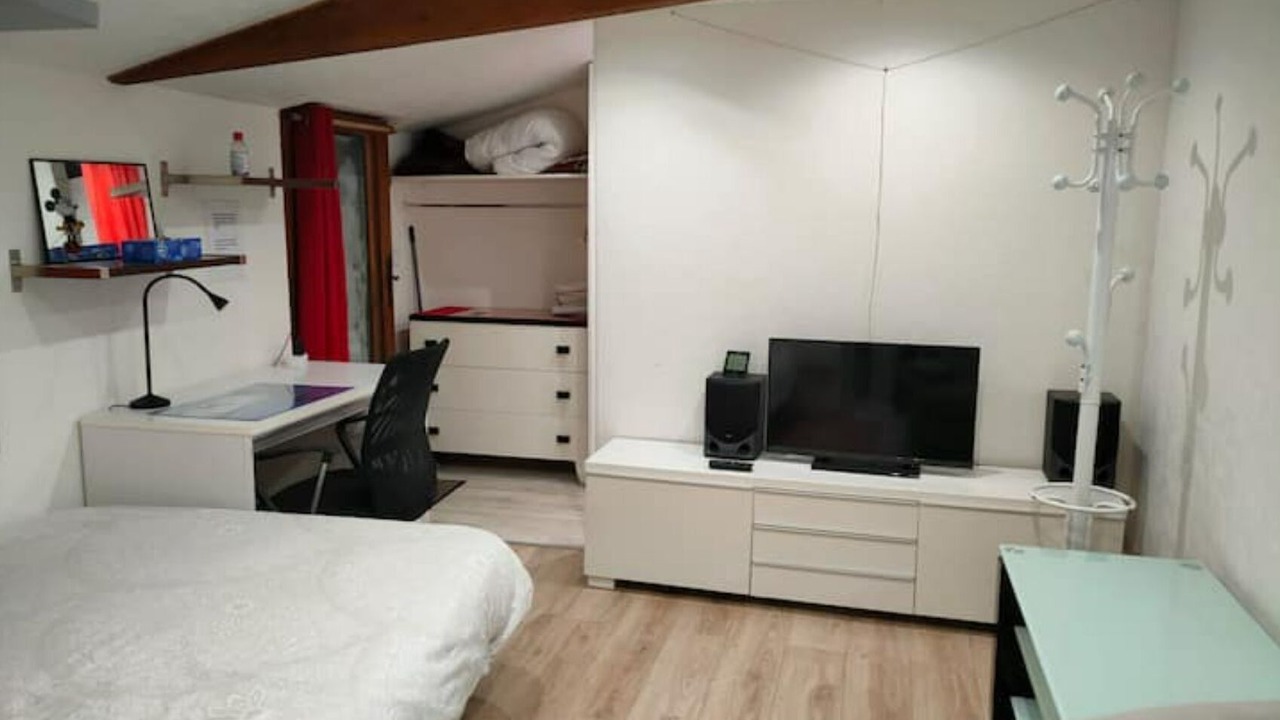 Photo of Bedroom in Saint-Illiers-la-Ville
