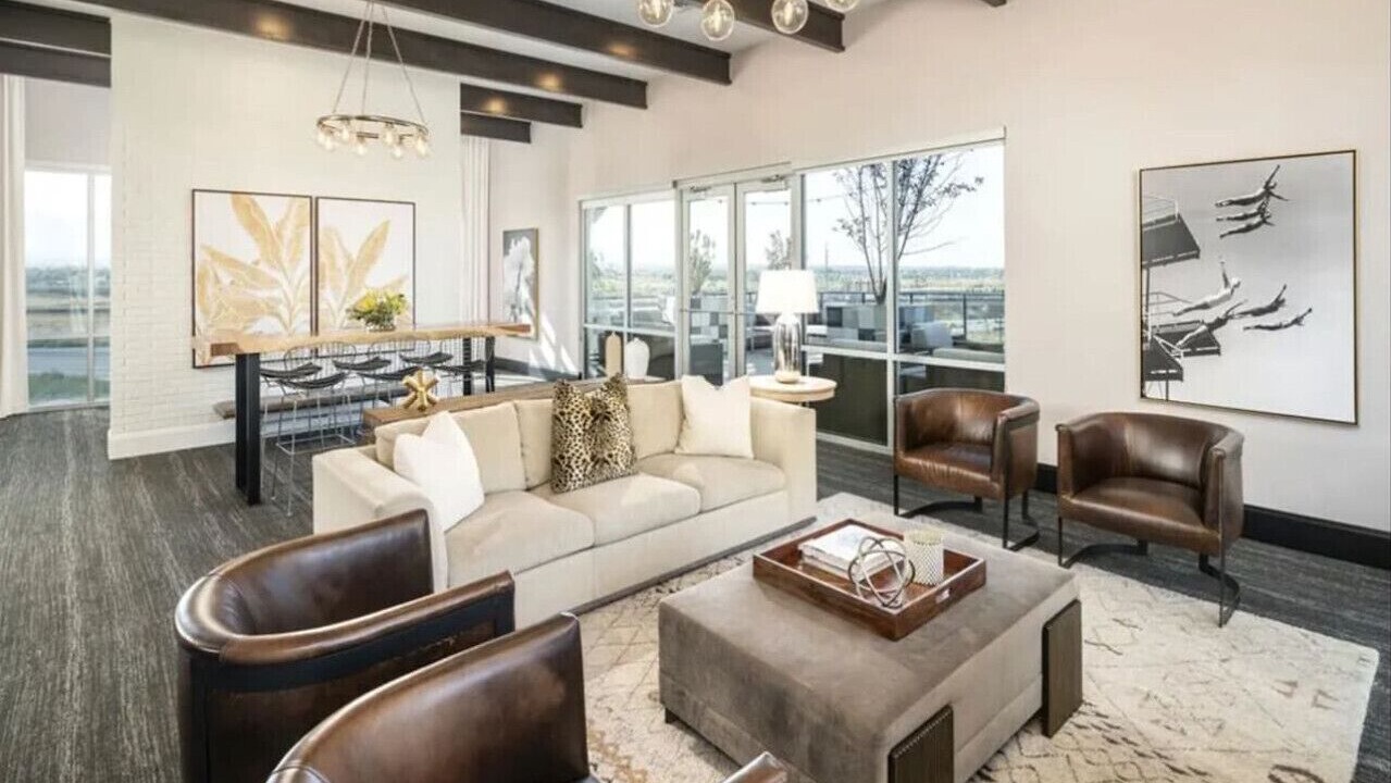 Photo of Livingroom in Draper