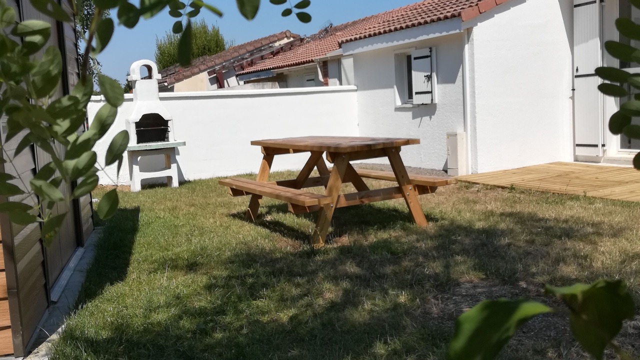 Photo of Outdoor in Vouille-les-Marais