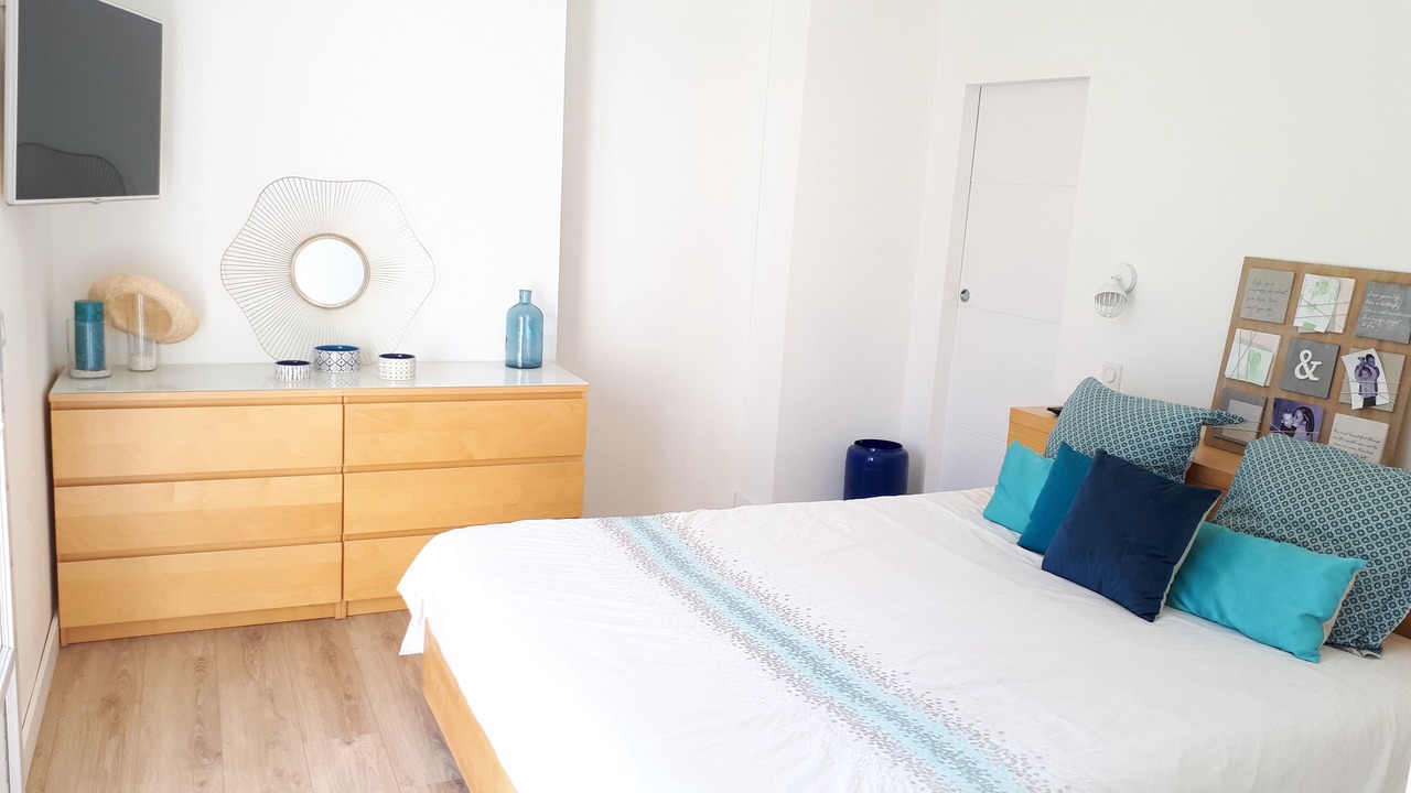 Photo of Bedroom in La Roche-sur-Yon