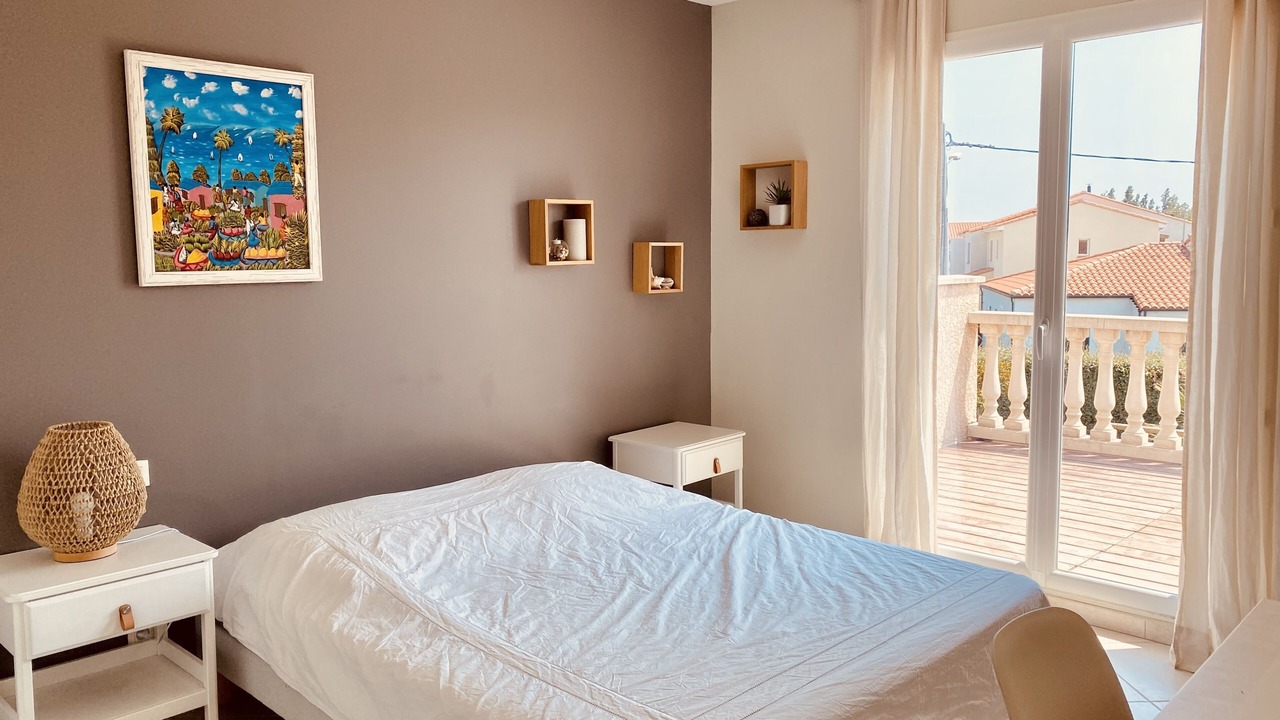 Photo of Bedroom in Pezilla-la-Riviere