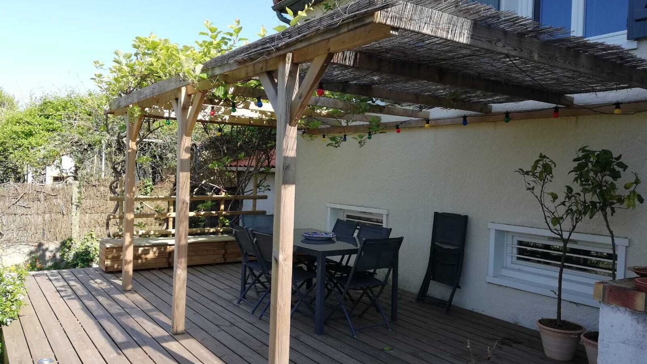 Photo of Outdoor in La Montagne