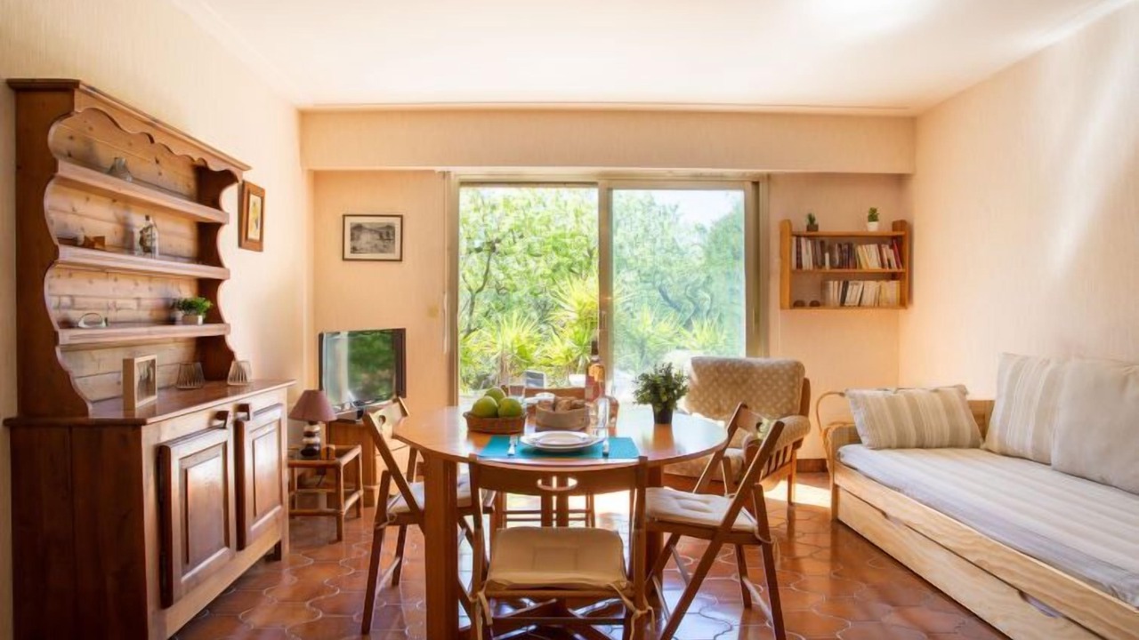 Photo of Livingroom in Bastide Giraud