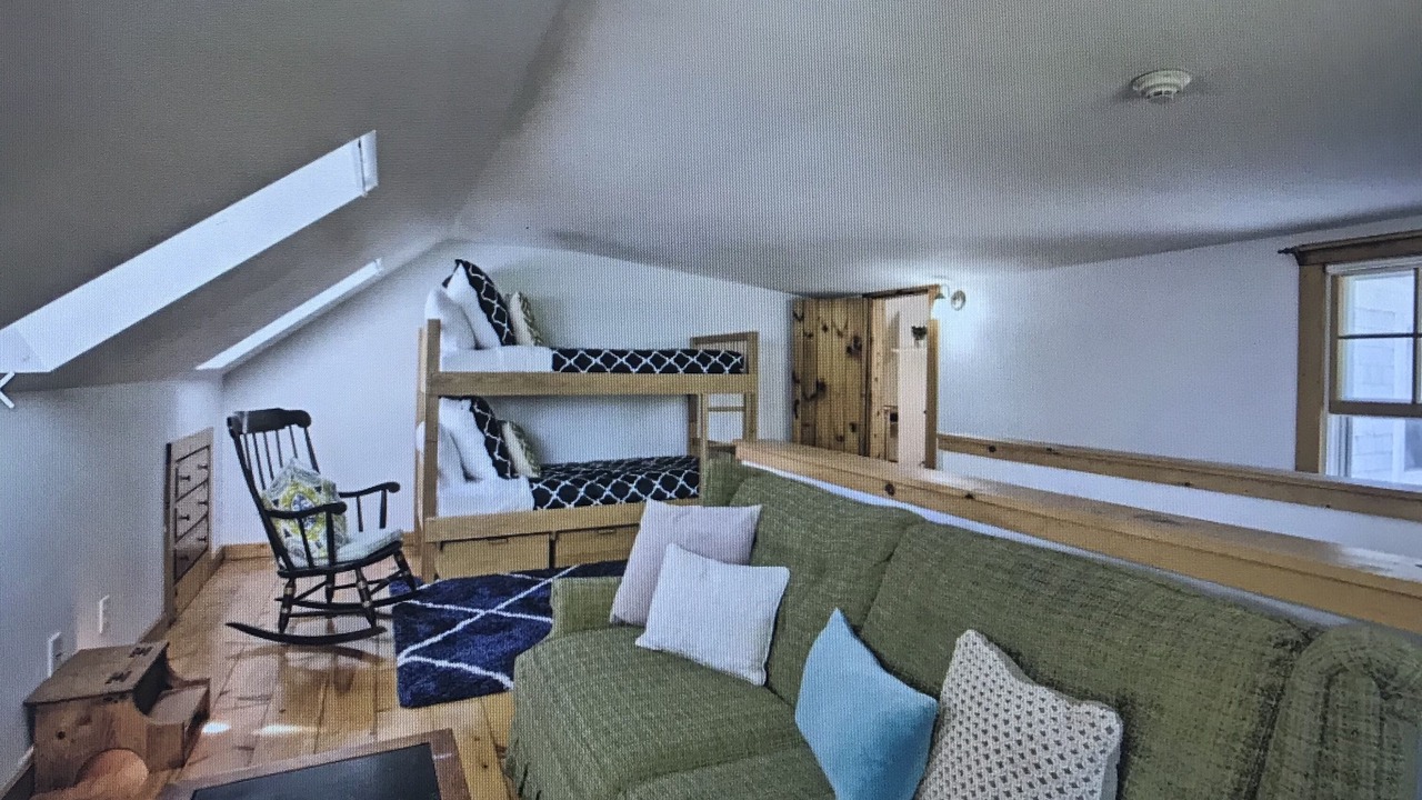 Photo of Bedroom in Centerville