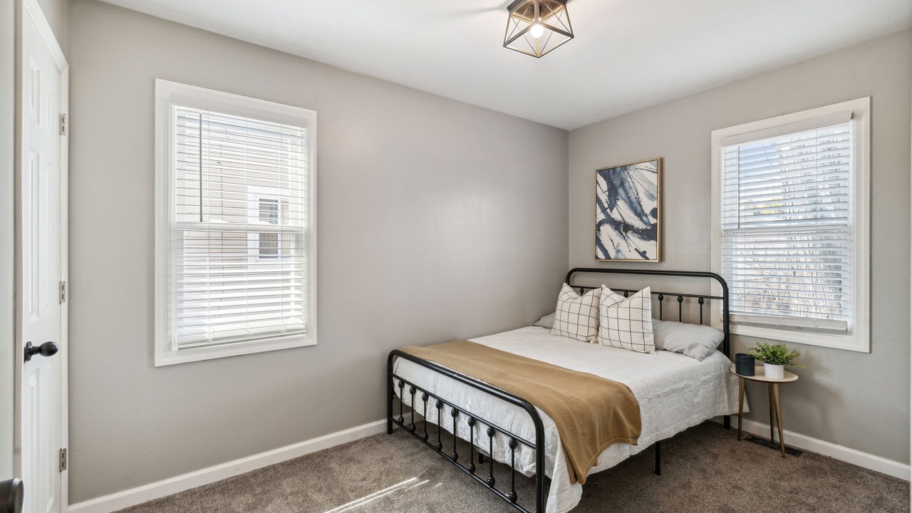 Photo of Bedroom in Taylor