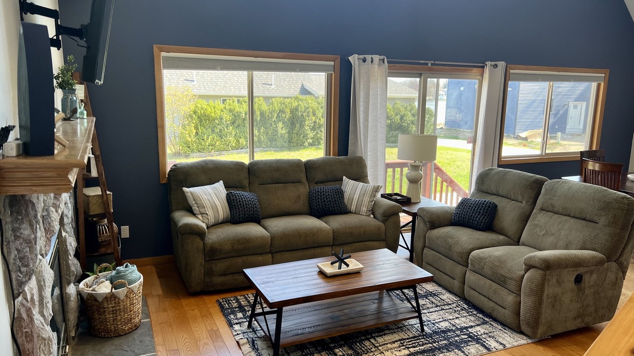 Photo of Livingroom in Canadian Lakes