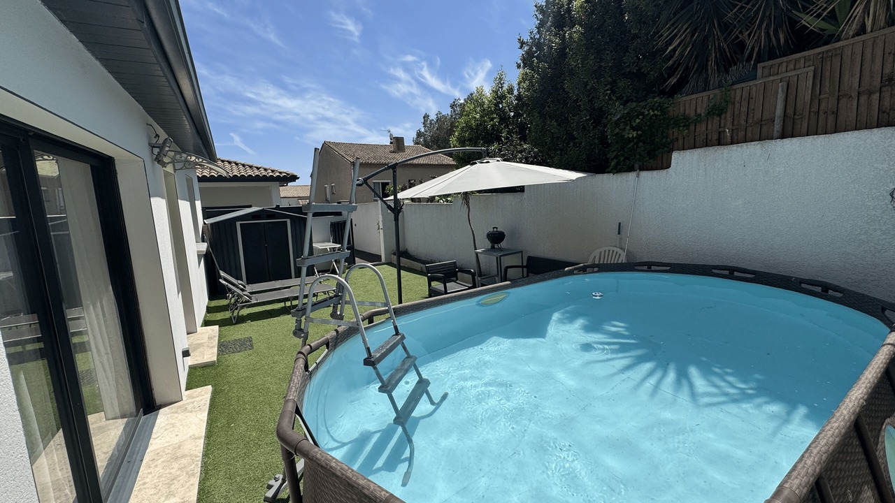 Photo of Patio Balcony in Bessan