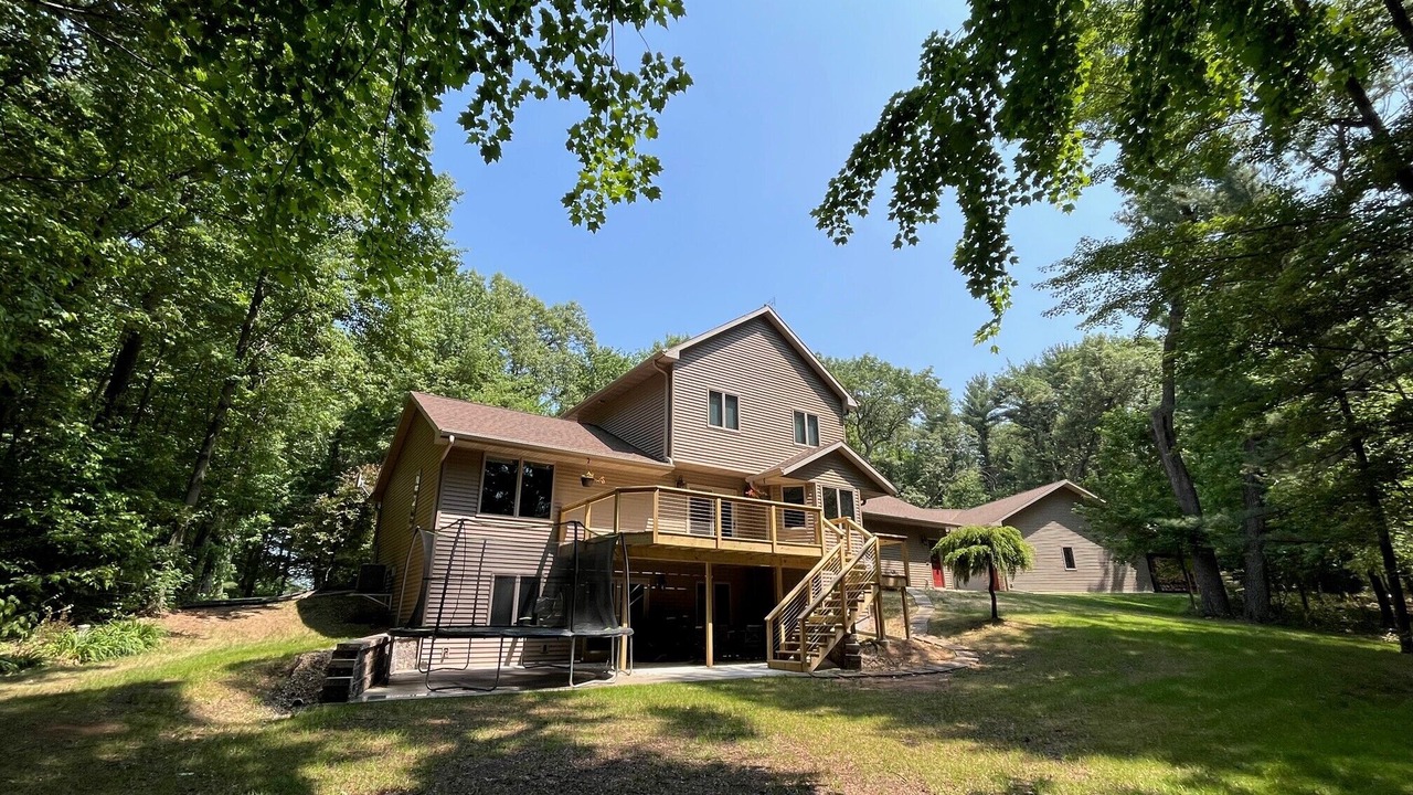 Photo of Outdoor in New London