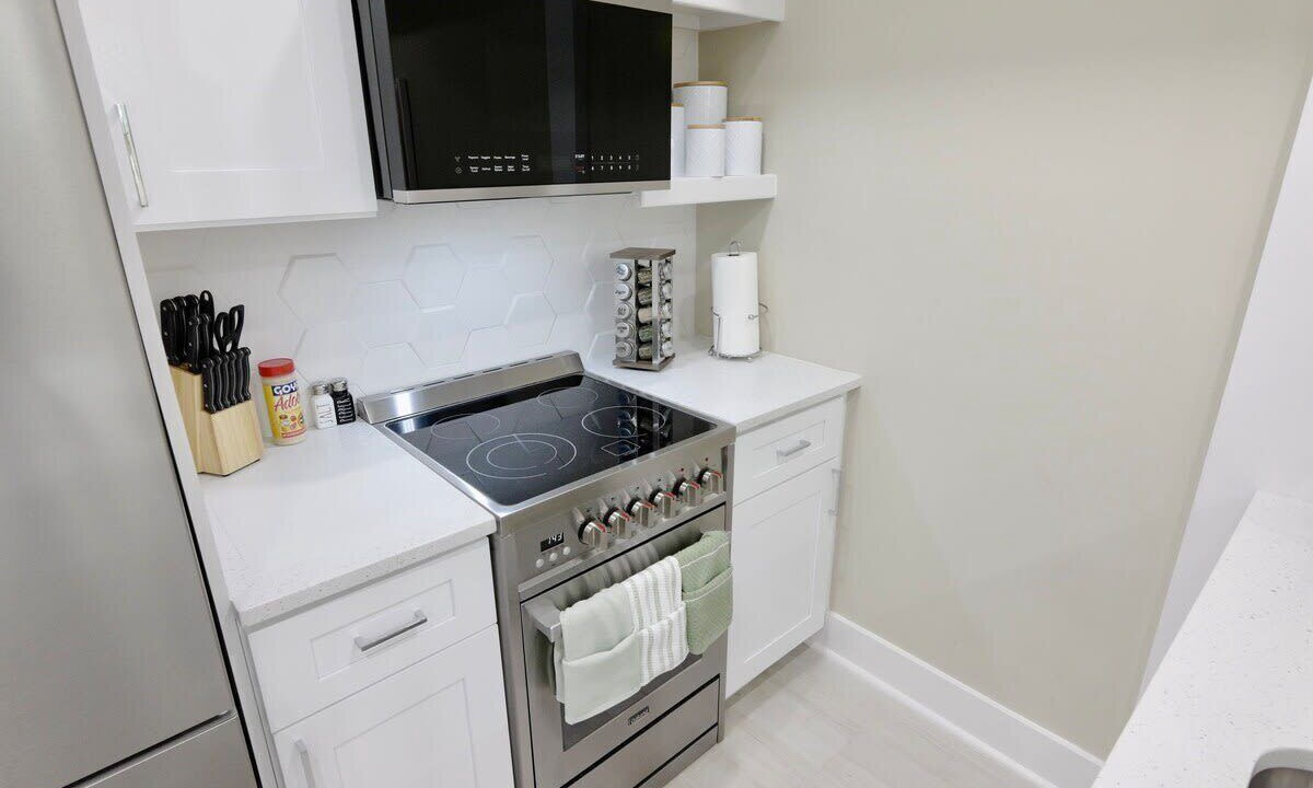 Photo of Others in Shaw