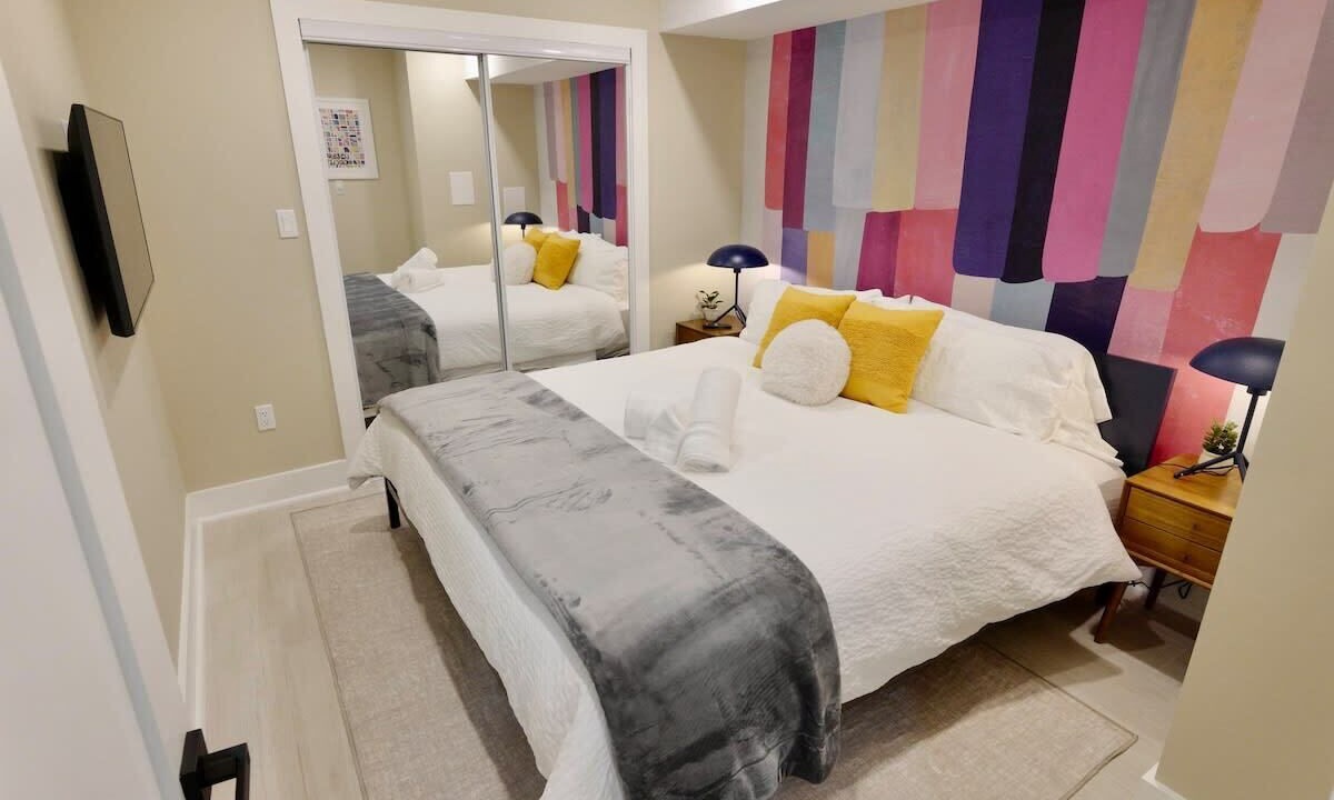 Photo of Others in Shaw