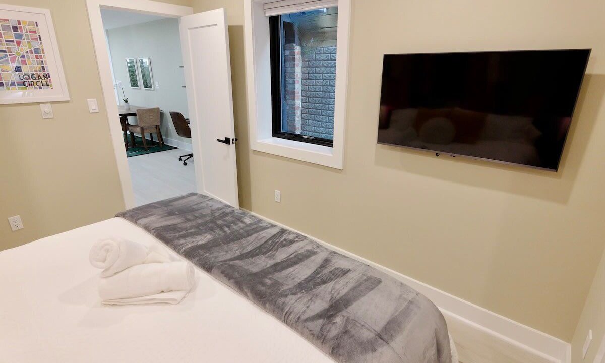 Photo of Others in Shaw