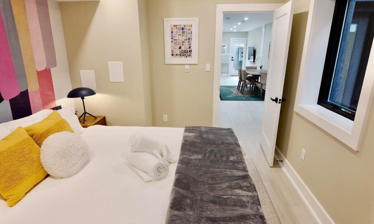 Photo of Others in Shaw