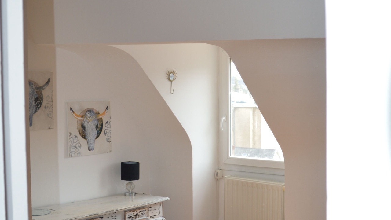 Photo of Bedroom in Gap