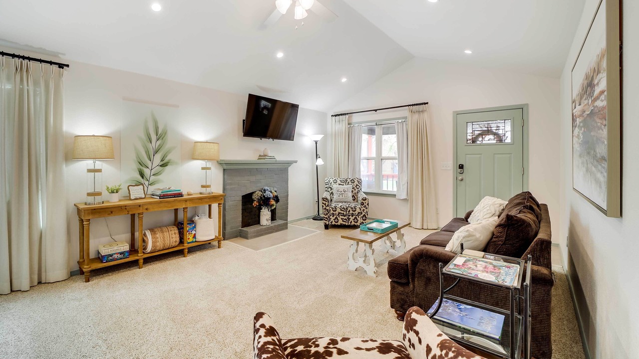 Photo of Livingroom in Cherry Street