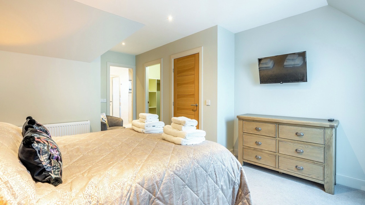 Photo of Others in Linlithgow