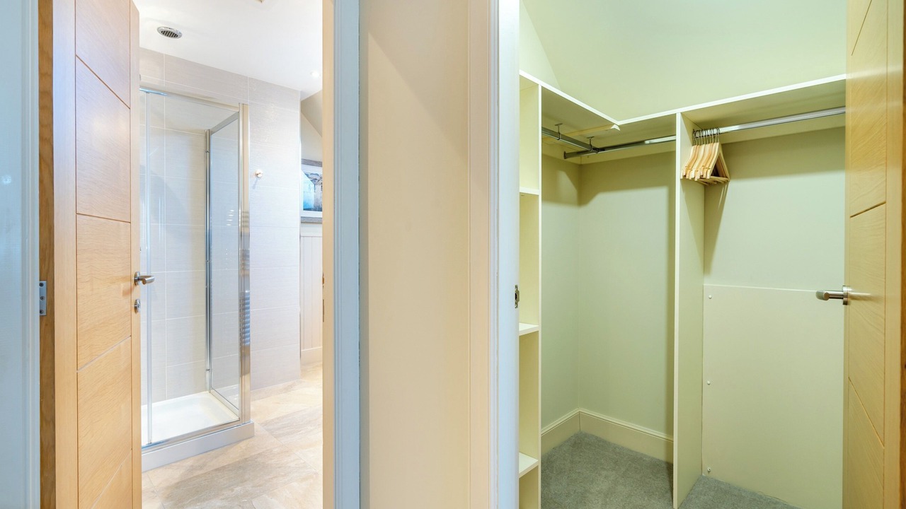 Photo of Others in Linlithgow