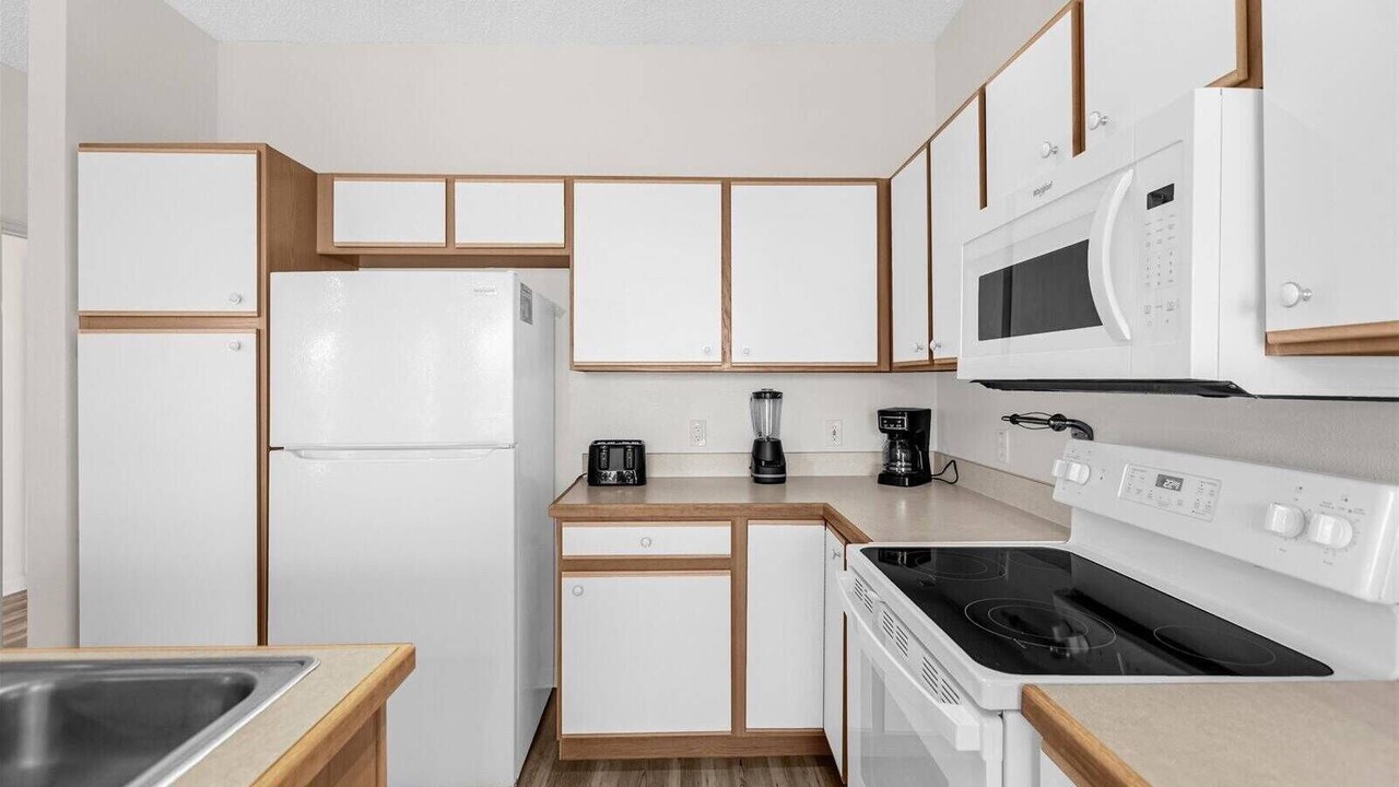 Photo of Kitchen in Crescent Lakes