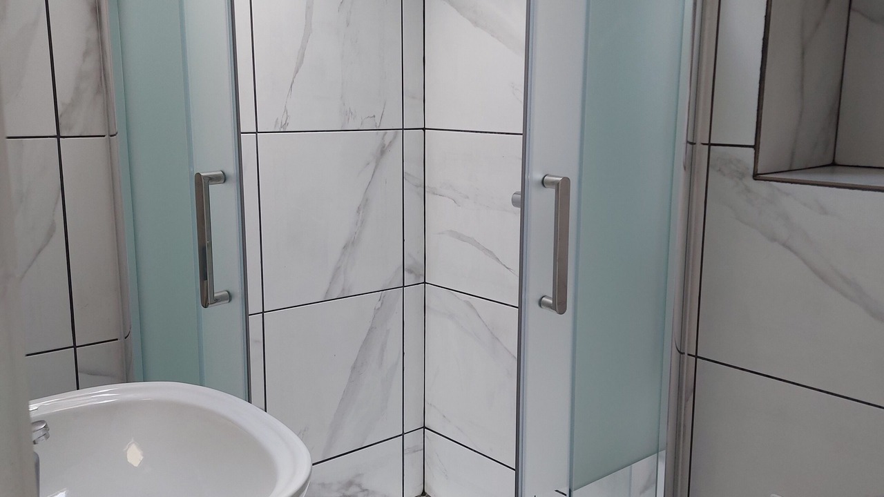 Photo of Bathroom in Ecquevilly