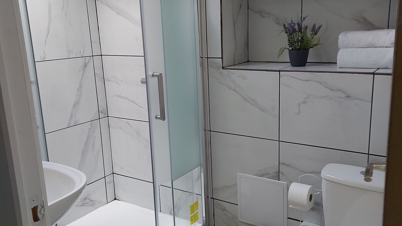 Photo of Bathroom in Ecquevilly