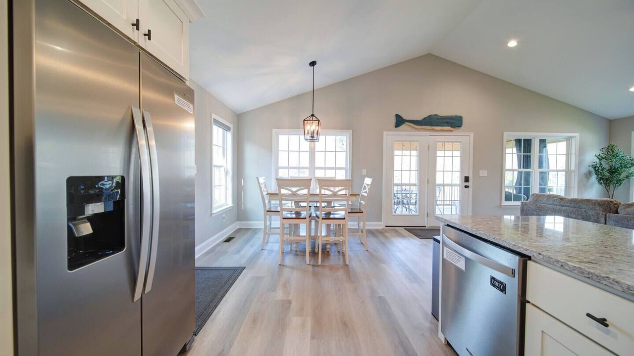 Photo of Bedroom in Southmont