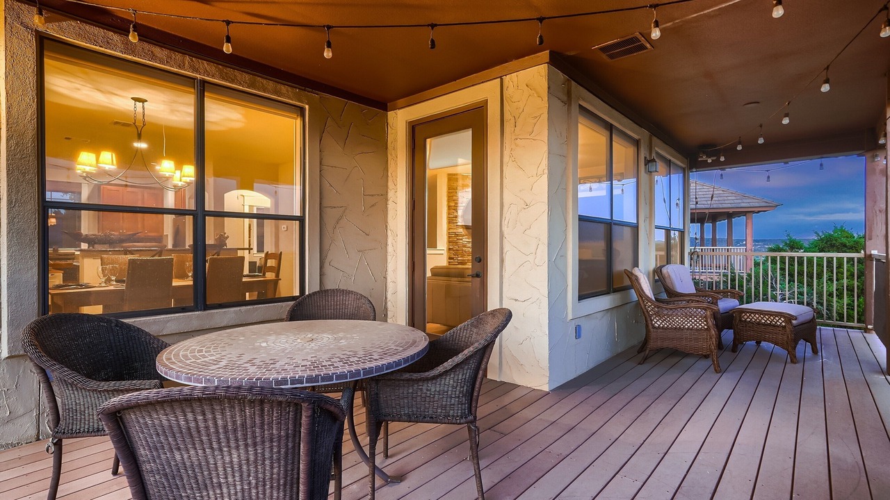 Photo of Patio Balcony in Jonestown