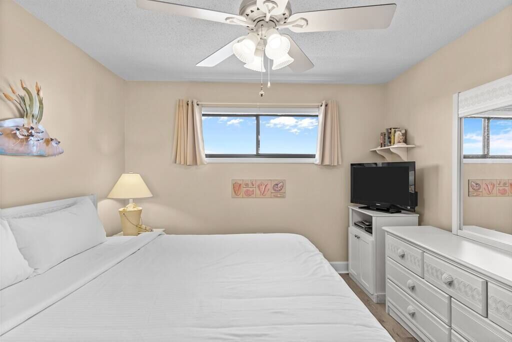 Photo of Bedroom in Wilmington Beach