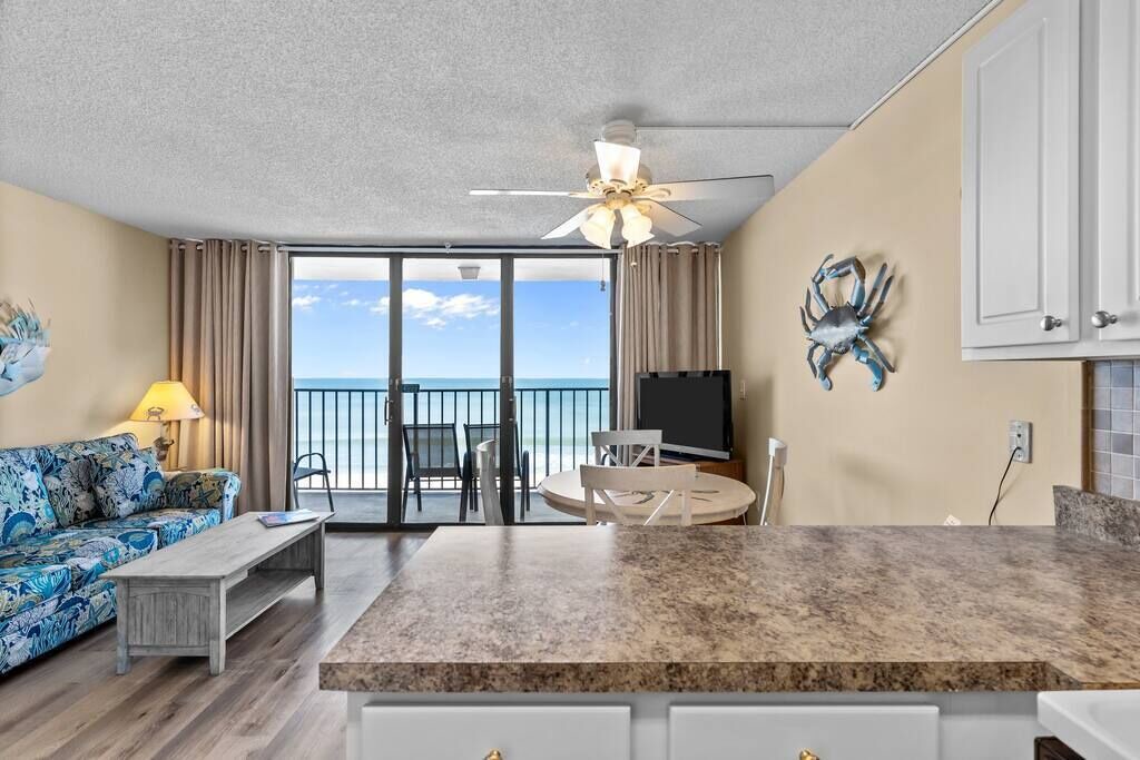 Photo of Livingroom in Wilmington Beach