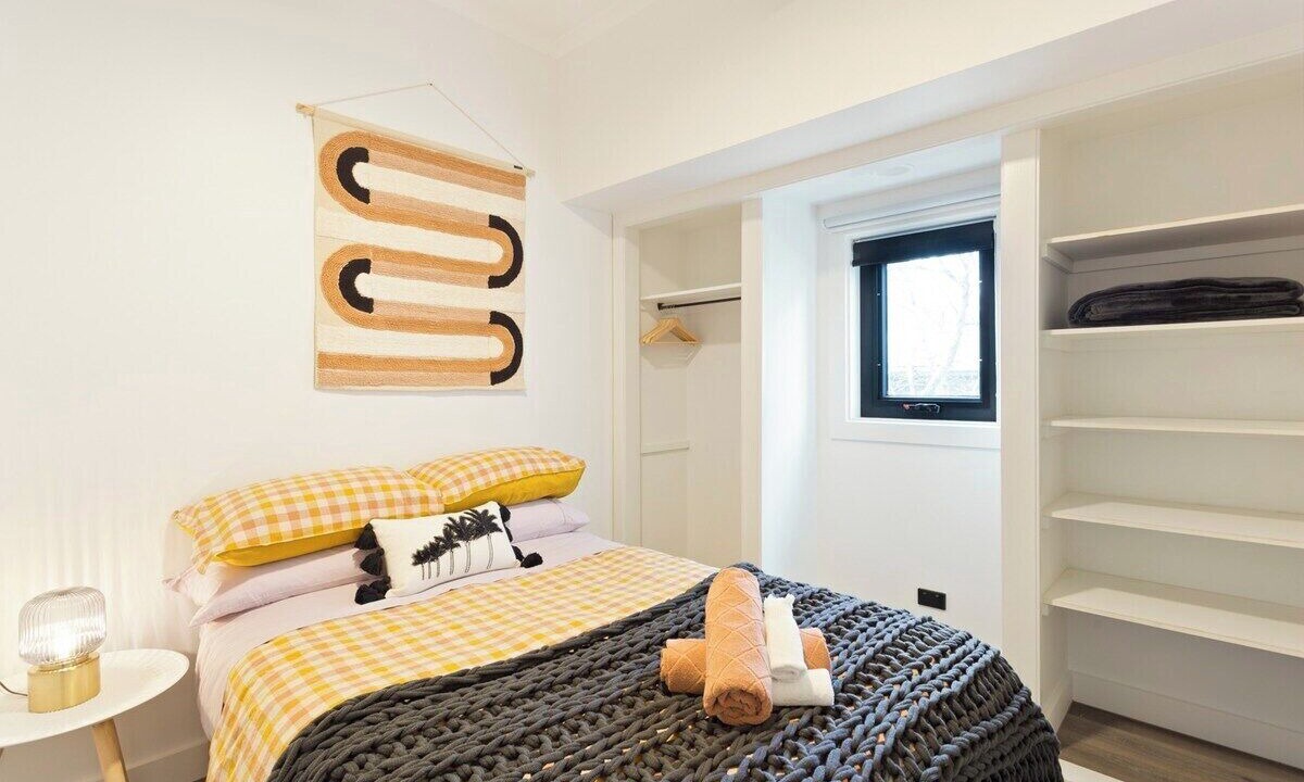 Photo of Others in Rhyll