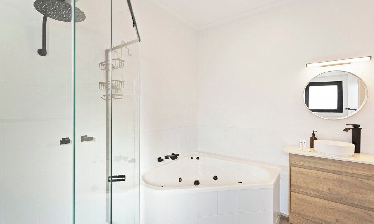 Photo of Others in Rhyll