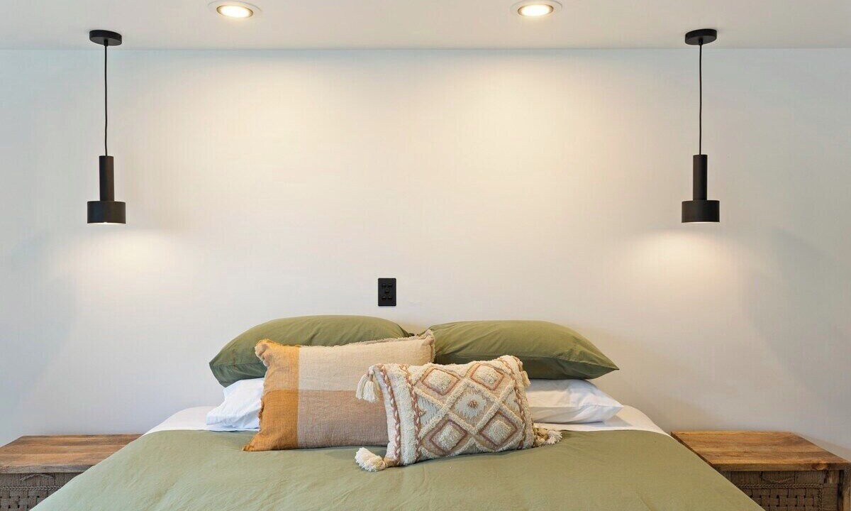 Photo of Others in Rhyll