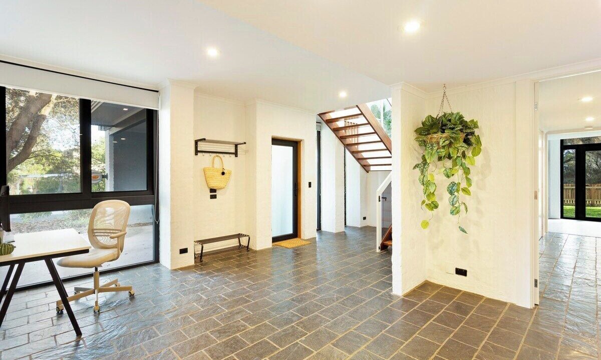 Photo of Others in Rhyll