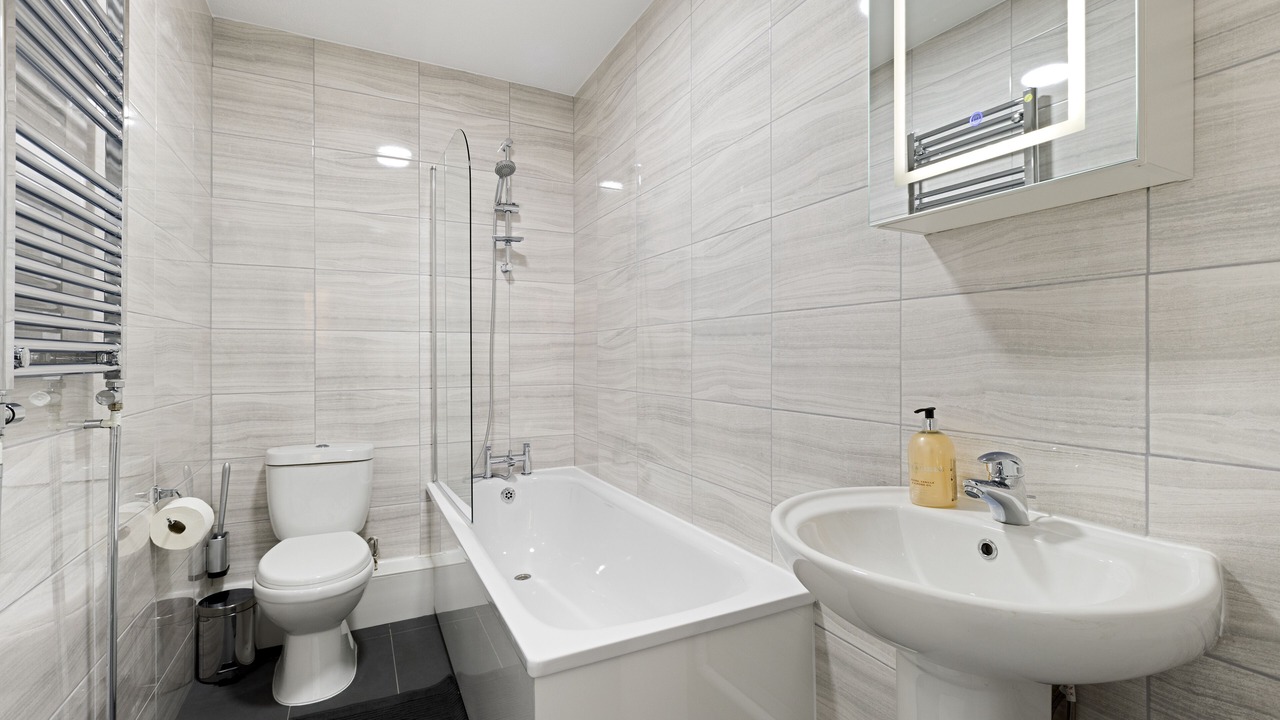 Photo of Bathroom in Hale