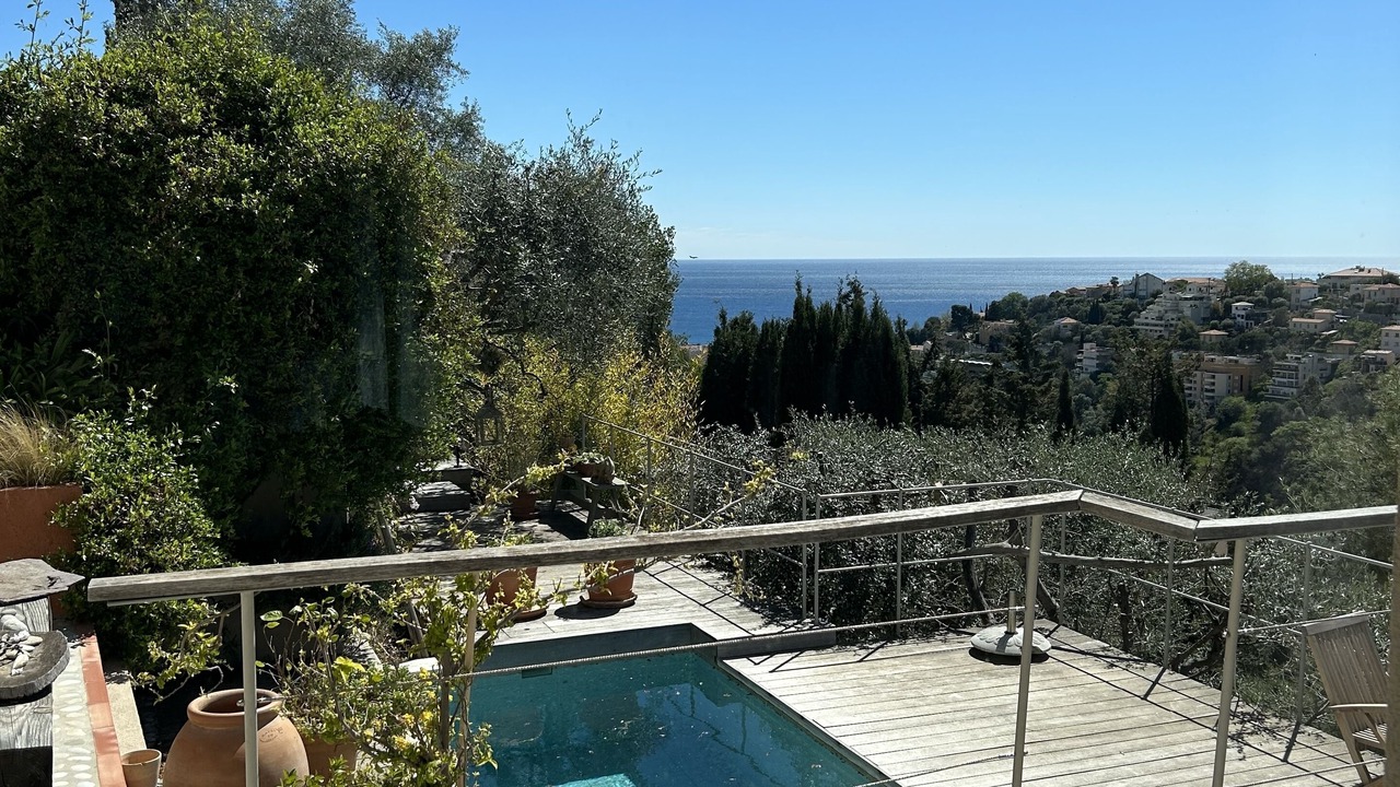 Photo of Outdoor in Saint Pierre de Feric