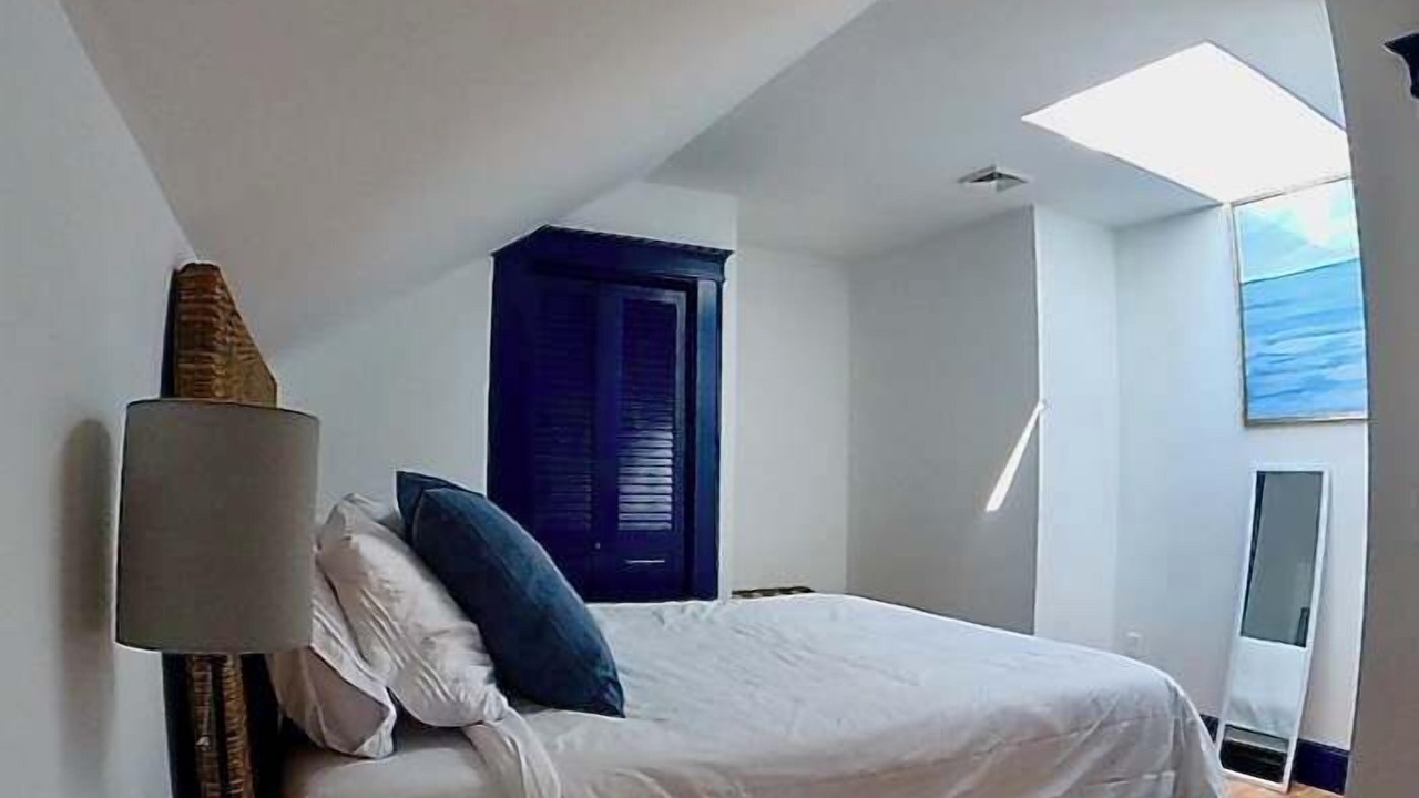 Photo of Others in West End